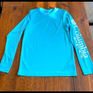 Girls Columbia long sleeved shirt
